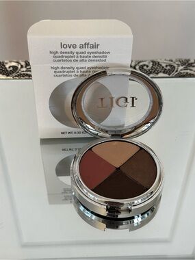 TIGI High Density Quad Eyeshadow - Love Affair